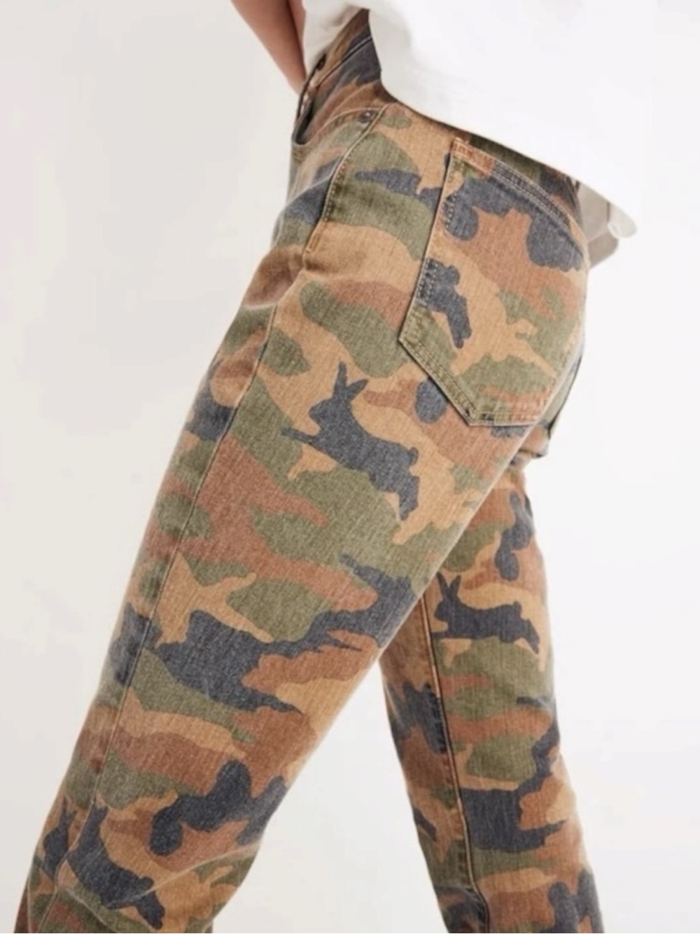 Madewell The High Rise Slim Boyjean in Cottontail Camo Size 30 Camouflage Bunny